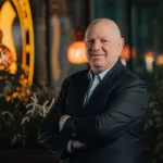 Sfinks Polska zmienia strukturę swojej sieci, stawiając niemal w stu procentach na model franczyzowy.